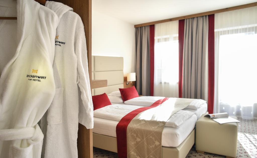 Hotel Brueckenwirt 상트조한임퐁가우 외부 사진