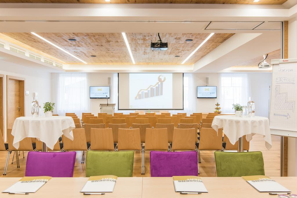 Hotel Brueckenwirt 상트조한임퐁가우 외부 사진